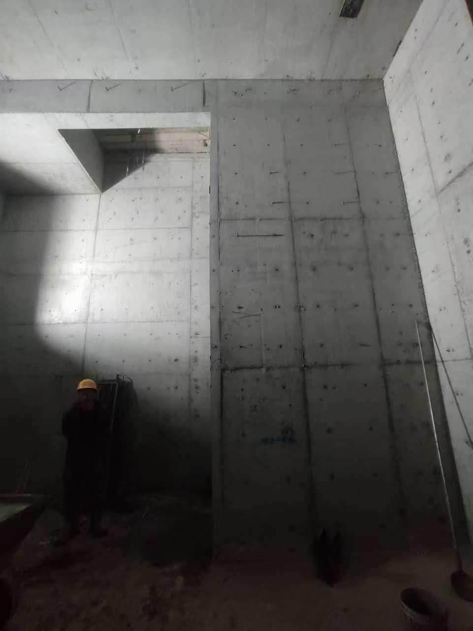 绵阳墙上开槽钢筋断了有影响吗